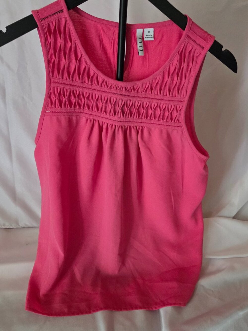 ELLE Women's Smocked Yoke Tank Top | Size Medium